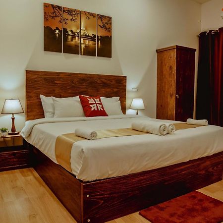 Lucky Transit Hotel - Katunayake Airport Dış mekan fotoğraf
