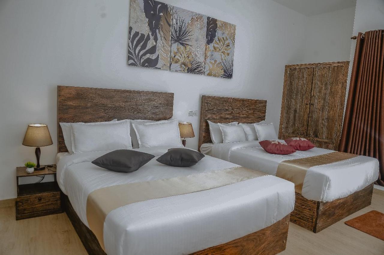 Lucky Transit Hotel - Katunayake Airport Dış mekan fotoğraf